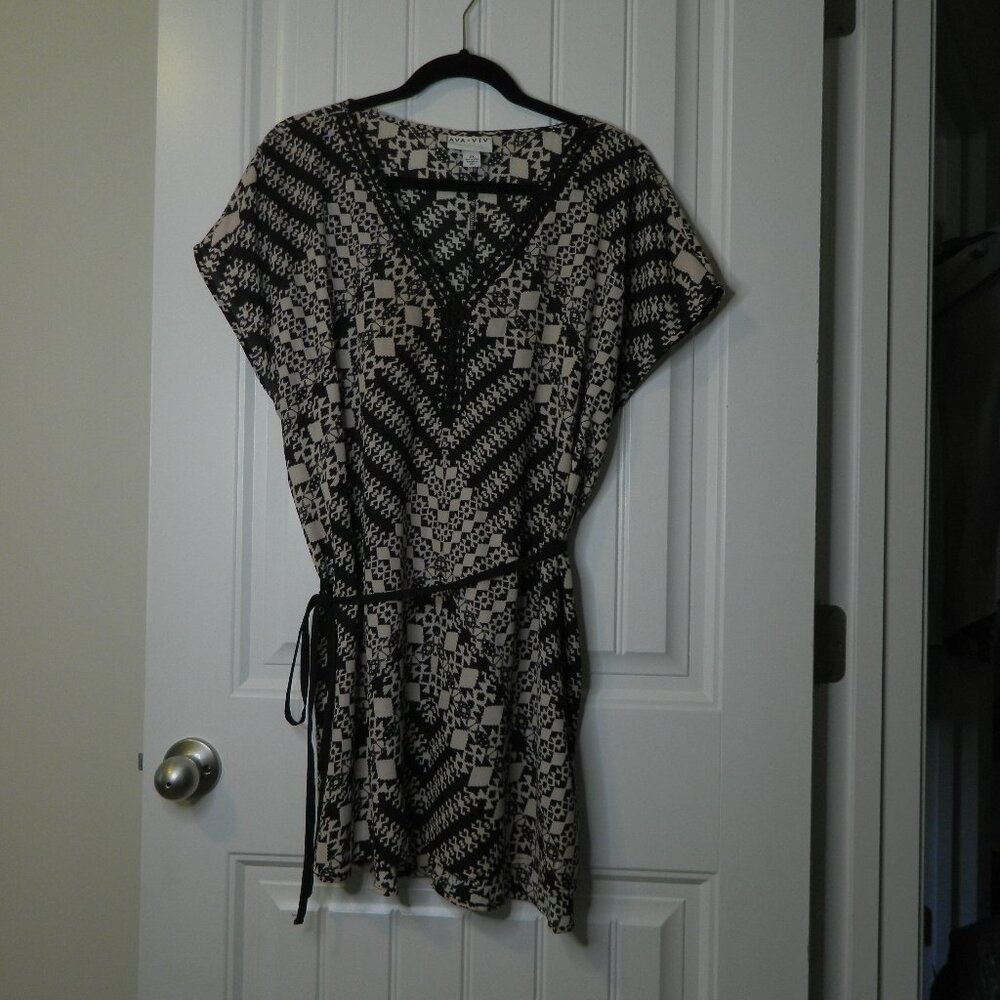 Ava Viv Black Tunic 2X